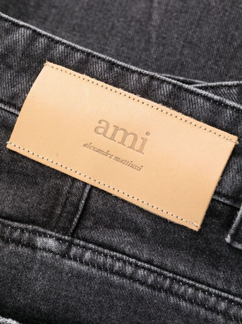 Black Mid-rise Tapered Jeans