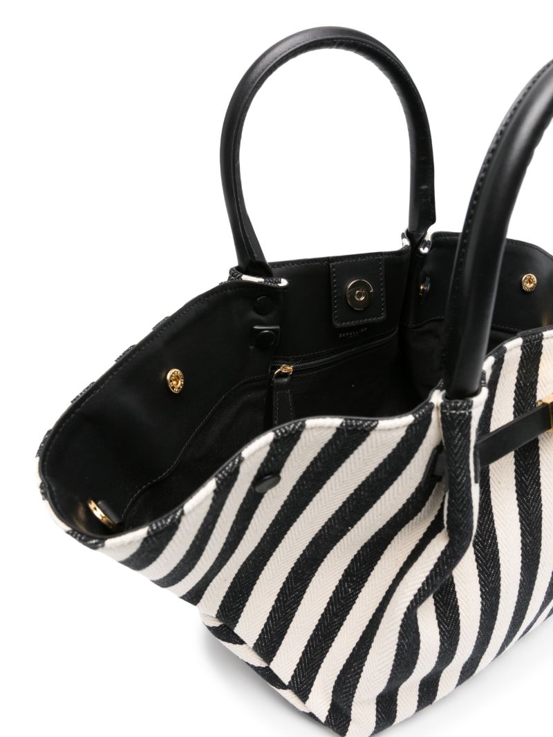 Black New York Medium Tote Bag