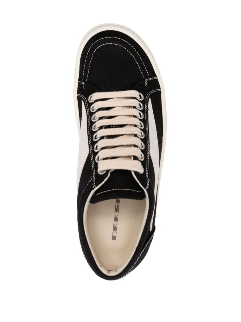 Black Vintage Lace-up Sneakers