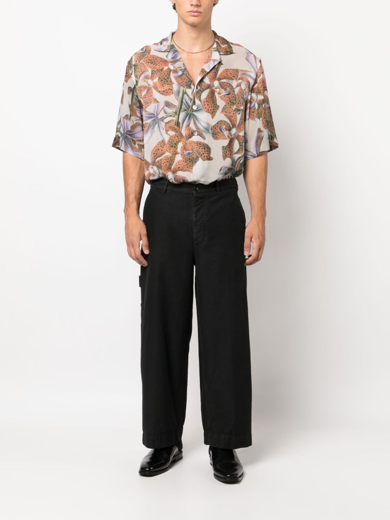 Black Low-rise Wide-leg Jeans