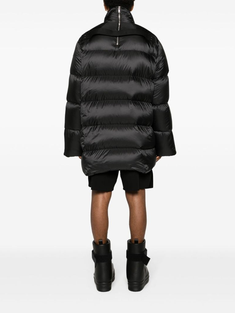 Black Cyclopic Quilted Coat