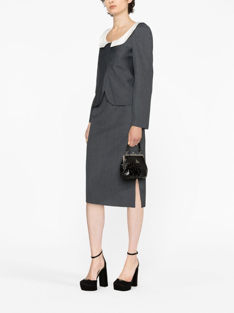 Grey Contrasting Collar Long Sleeve Top