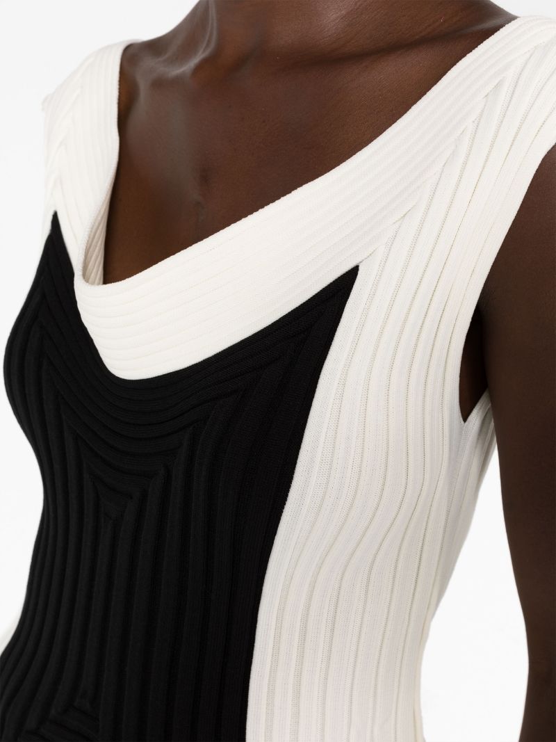 Black and White Square Scheme-1 Top