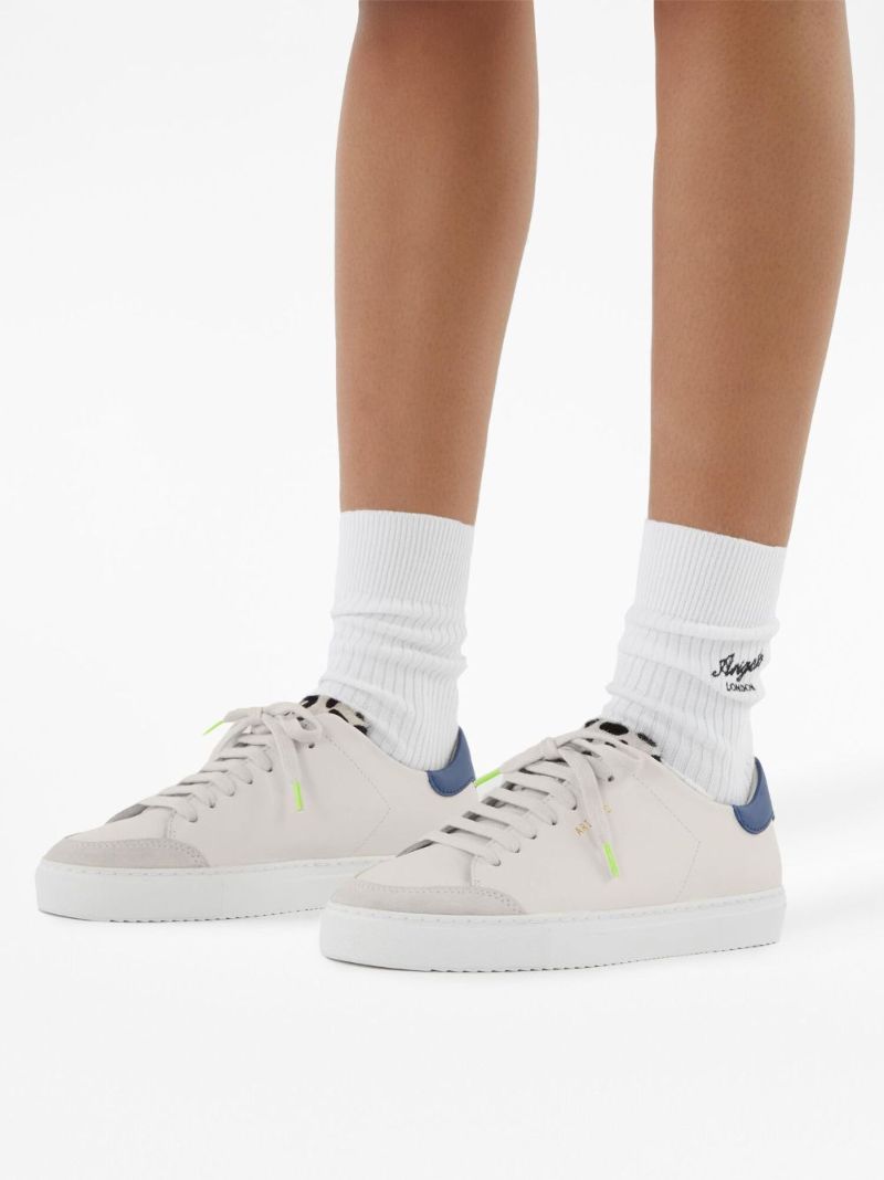 White Clean 90 Sneakers