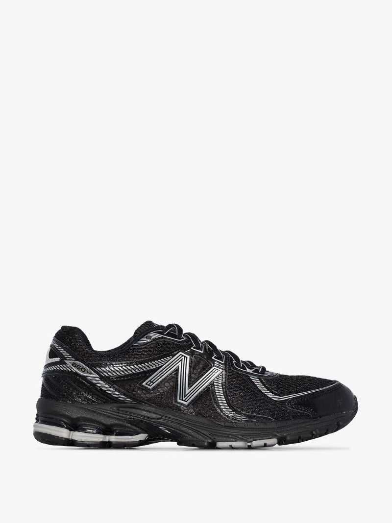 Black 860v2 Running Sneakers