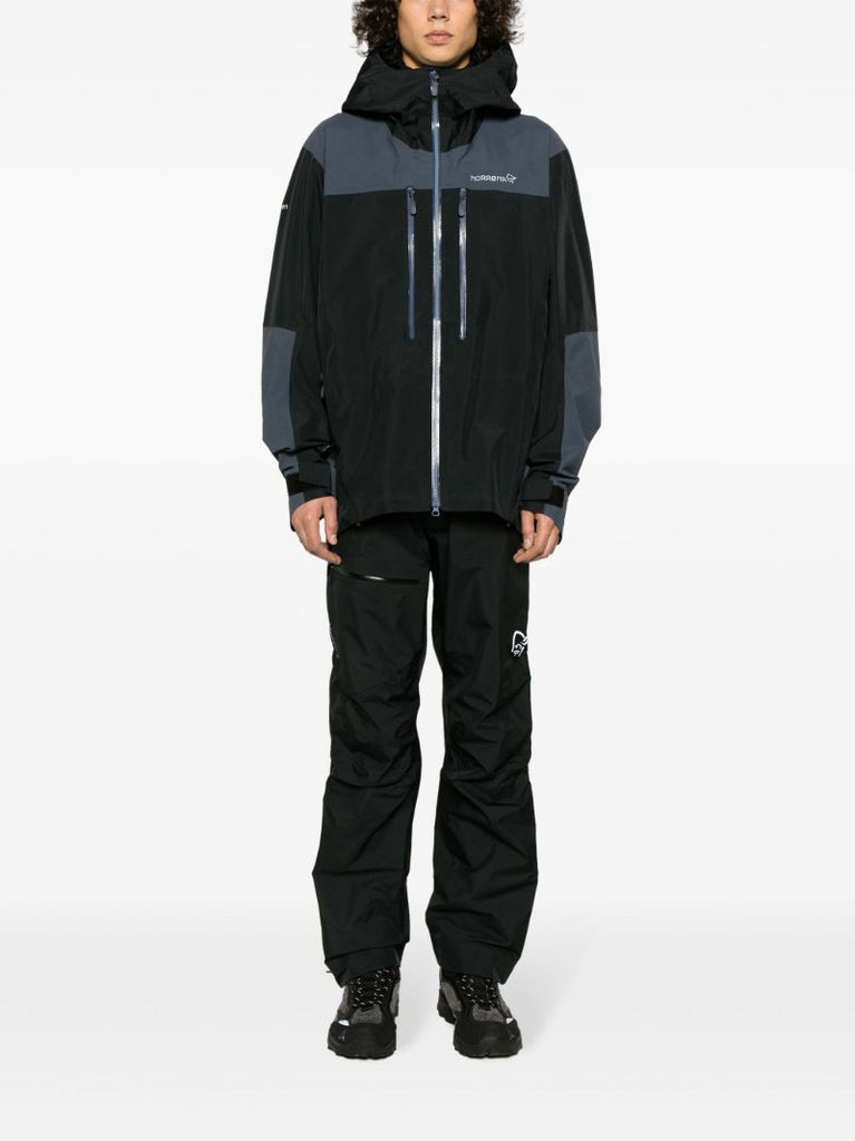 Black Trollveggen Gore-tex Windbreaker