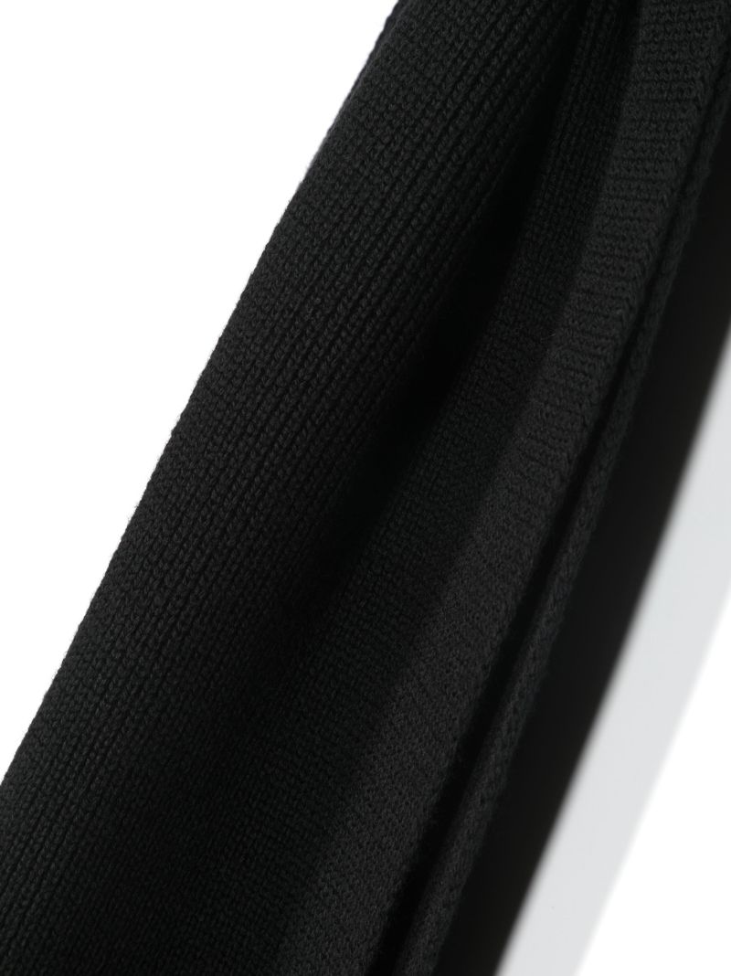 Black Logo Patch Virgin-wool Scarf