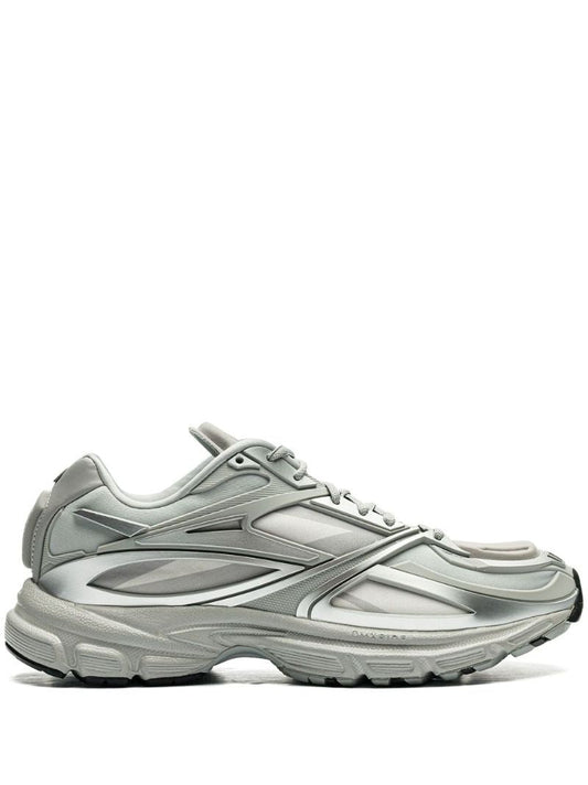 Silver-tone Premier Road Modern Running Sneakers