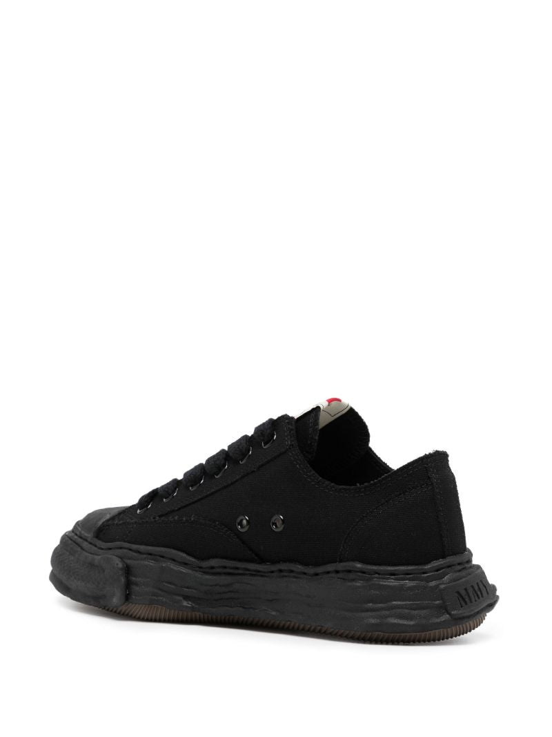 Peterson Sneakers