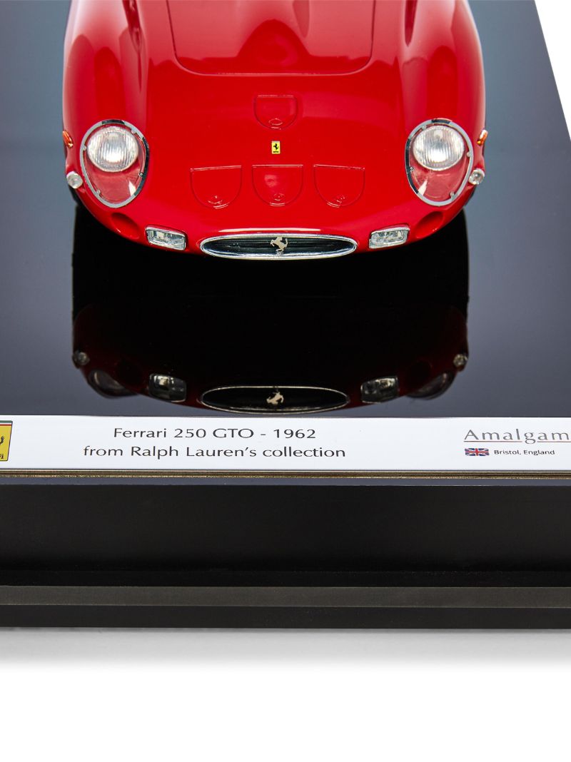 Red Ferrari 250 Gto Replica
