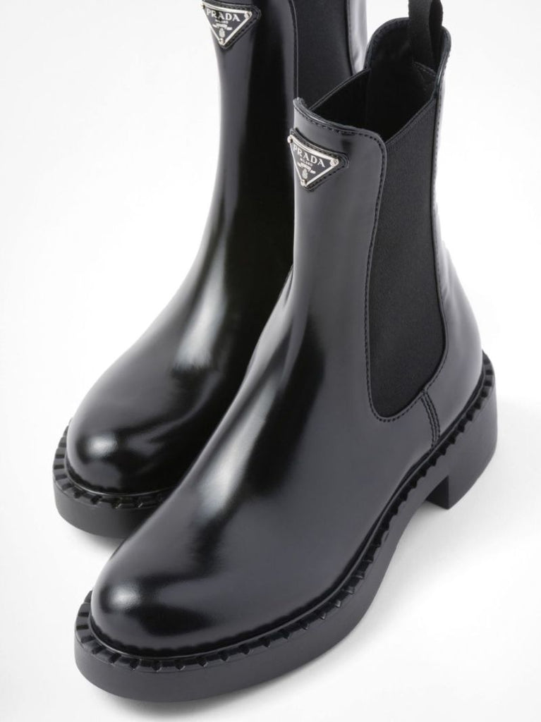 Black Enamel Triangle Leather Boots