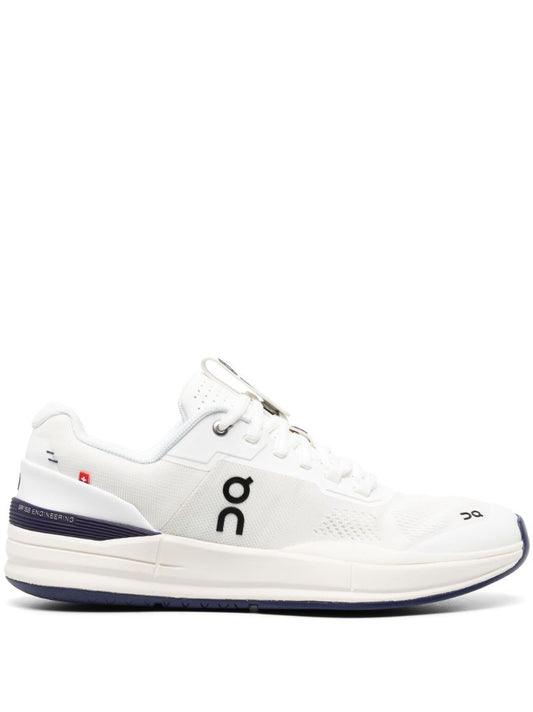 White the Roger Pro Tennis Sneakers