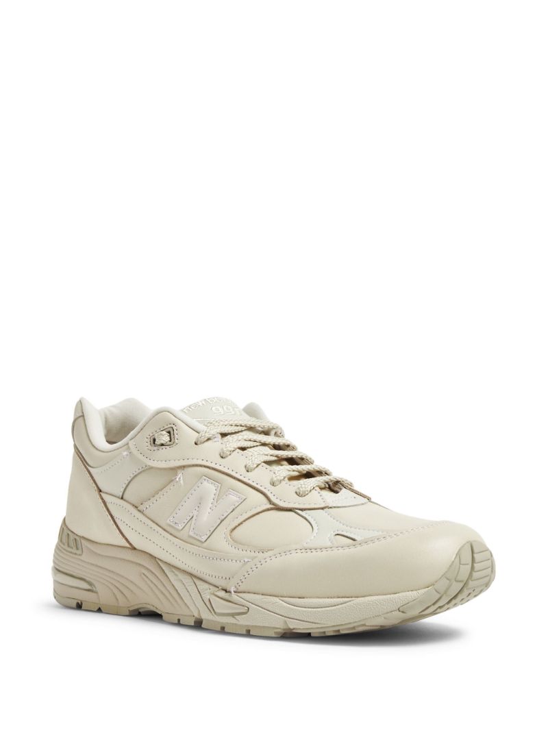 Made in Uk 991v1 Contemporary Luxe Sneakers