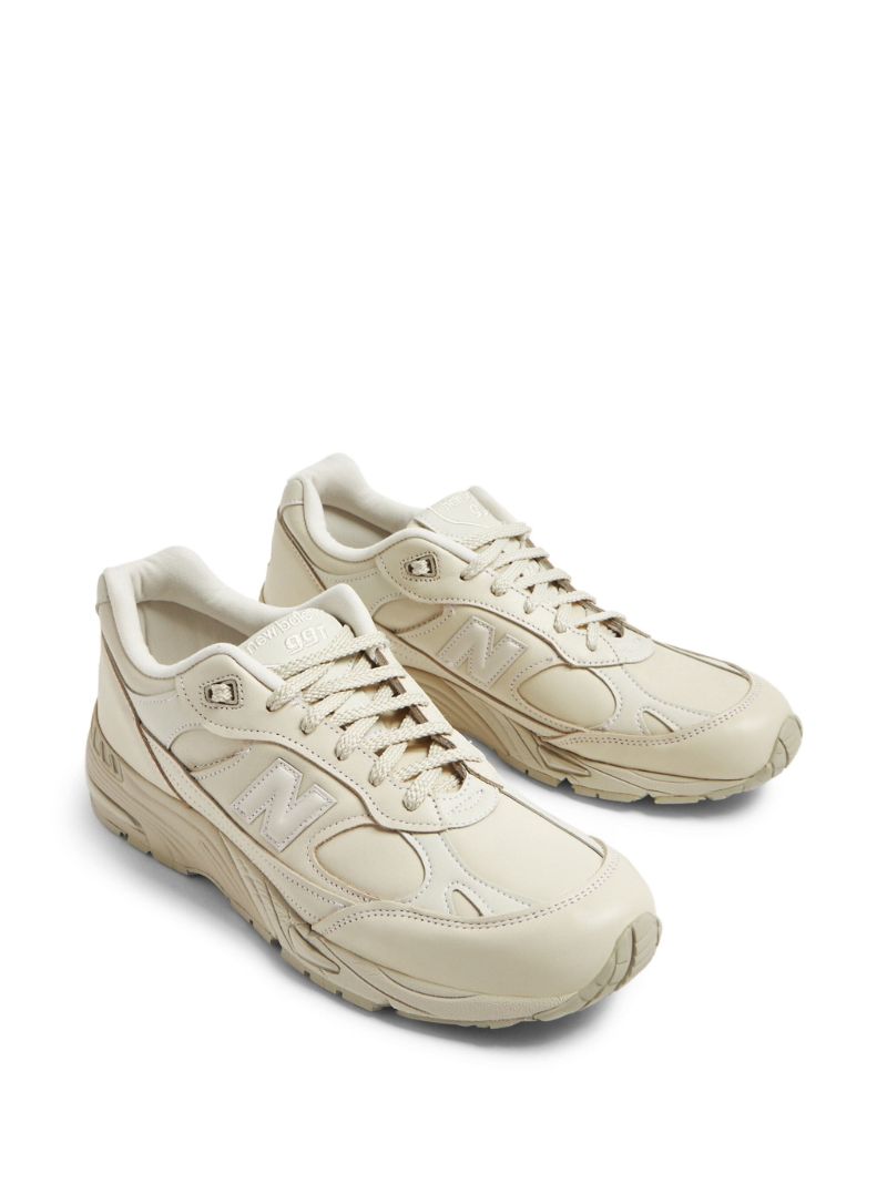 Made in Uk 991v1 Contemporary Luxe Sneakers