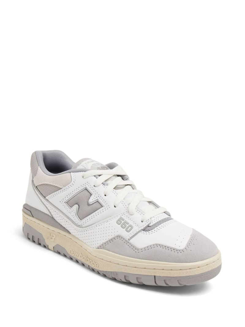 550 Sneakers