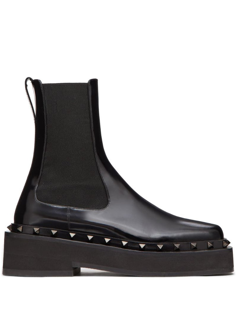 Black M-way Rockstud Beatle Boots