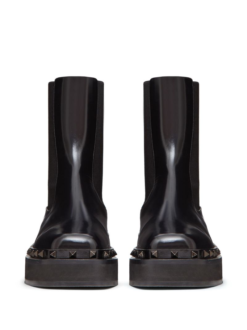Black M-way Rockstud Beatle Boots