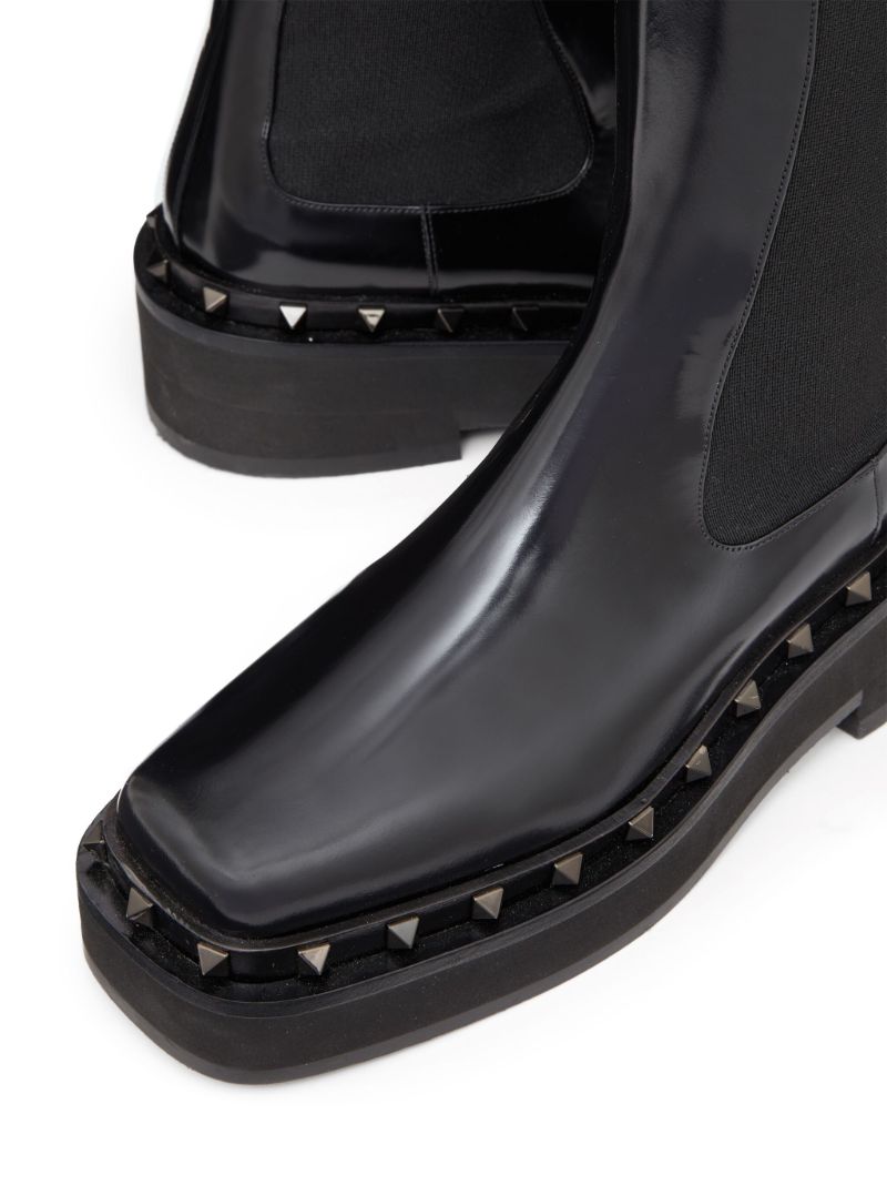 Black M-way Rockstud Beatle Boots