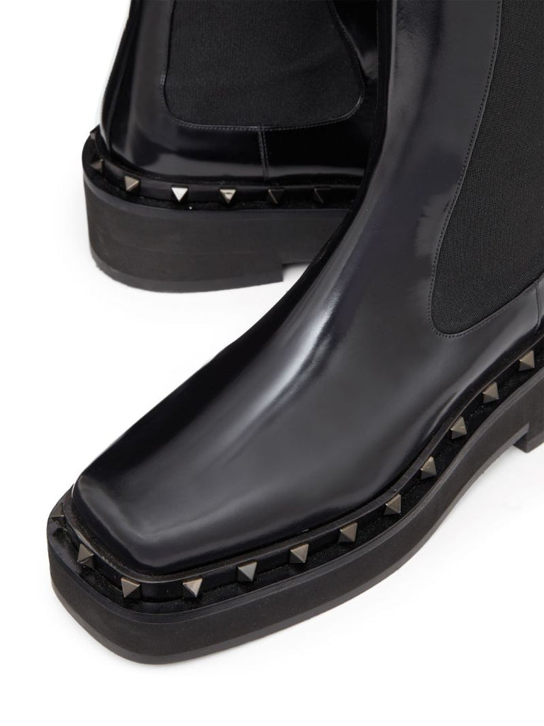 Black M-way Rockstud Beatle Boots