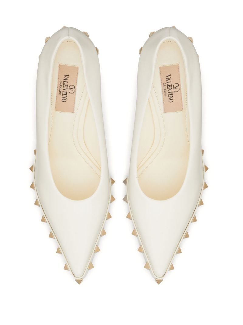 Neutral Rockstud 100 Leather Pumps