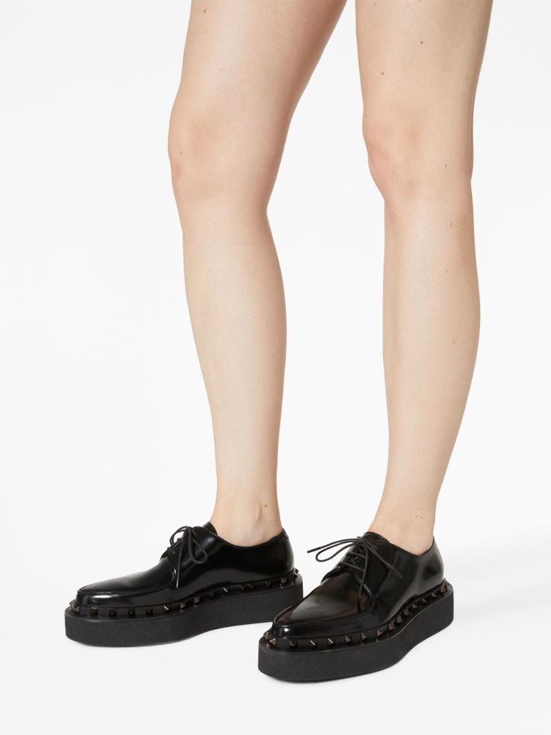 Black Rockstud Lace-up Leather Shoes