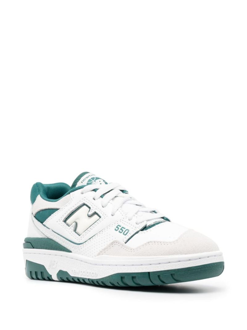 550 Sneakers