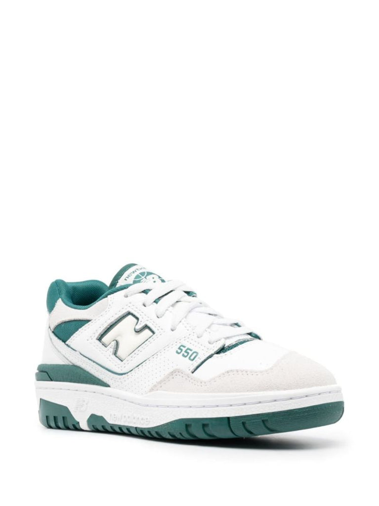 550 Sneakers