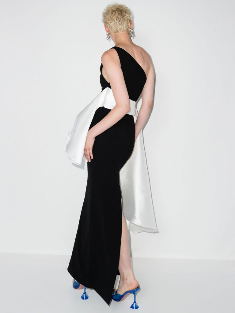 Black Calla One-shoulder Dress