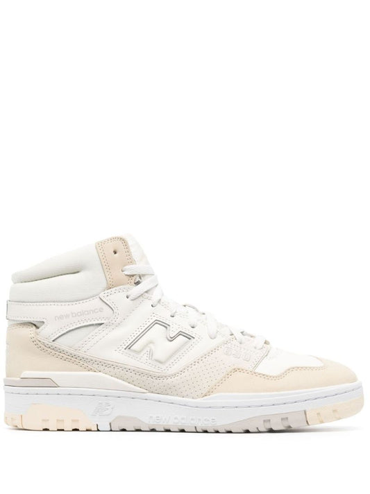 650 Sneakers