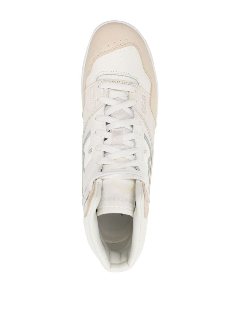 650 Sneakers