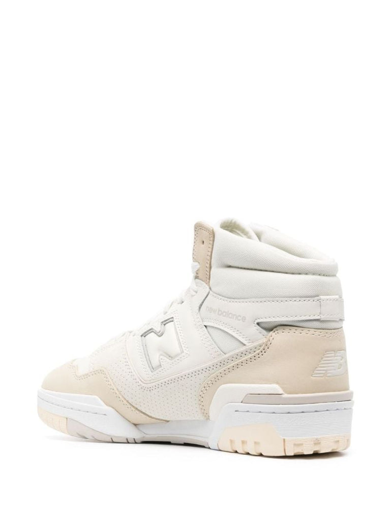 650 Sneakers