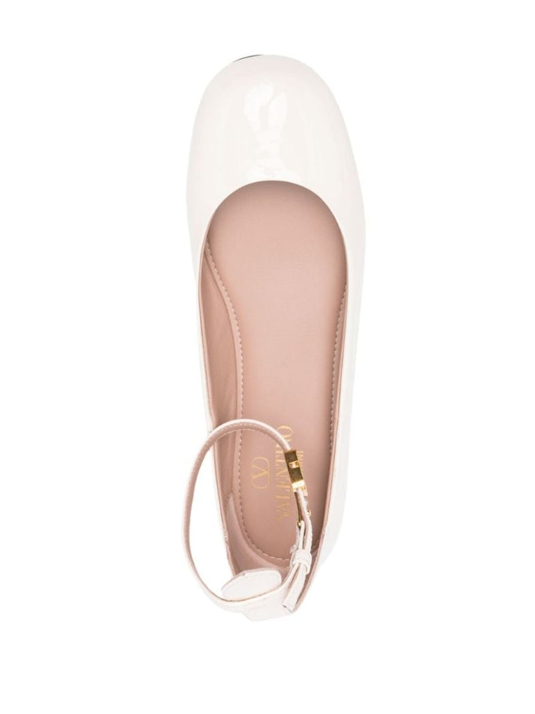 Neutral Tan-go Patent Leather Ballerina Shoes