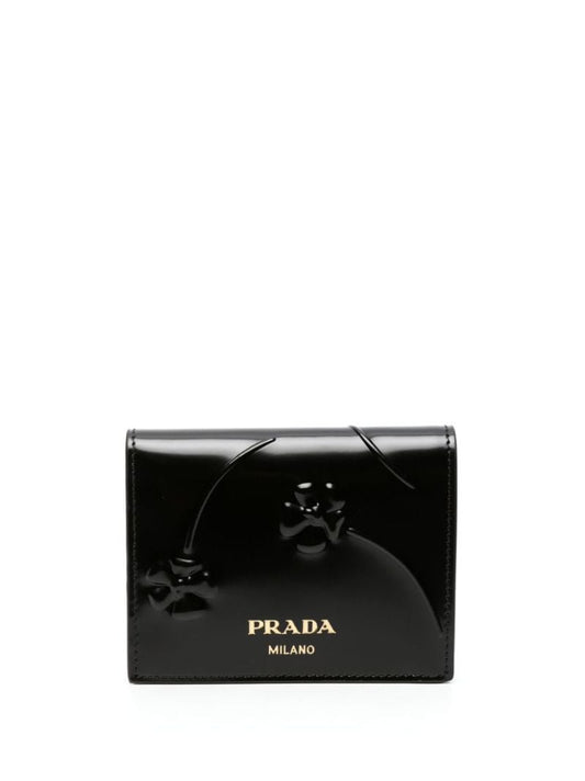 Black Floral Embossed Patent Leather Wallet
