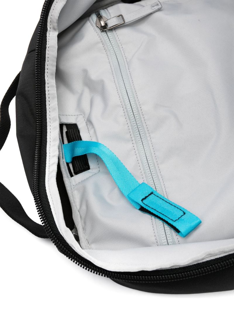 Black Mantis 26l Logo-embroidered Backpack