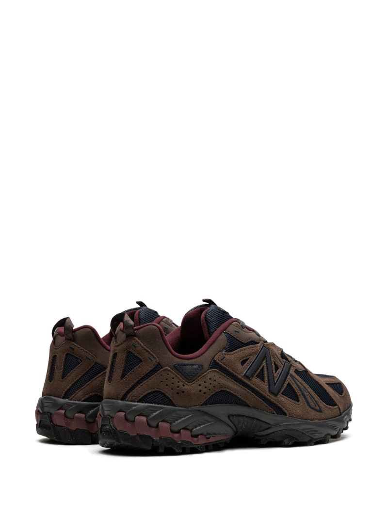 610v1 Sneakers