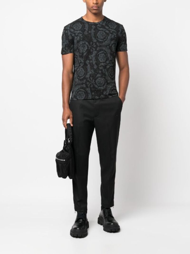 Black Barocco-print T-shirt