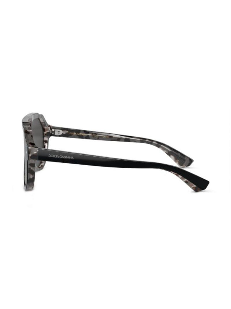 Black Pilot-frame Tinted Sunglasses