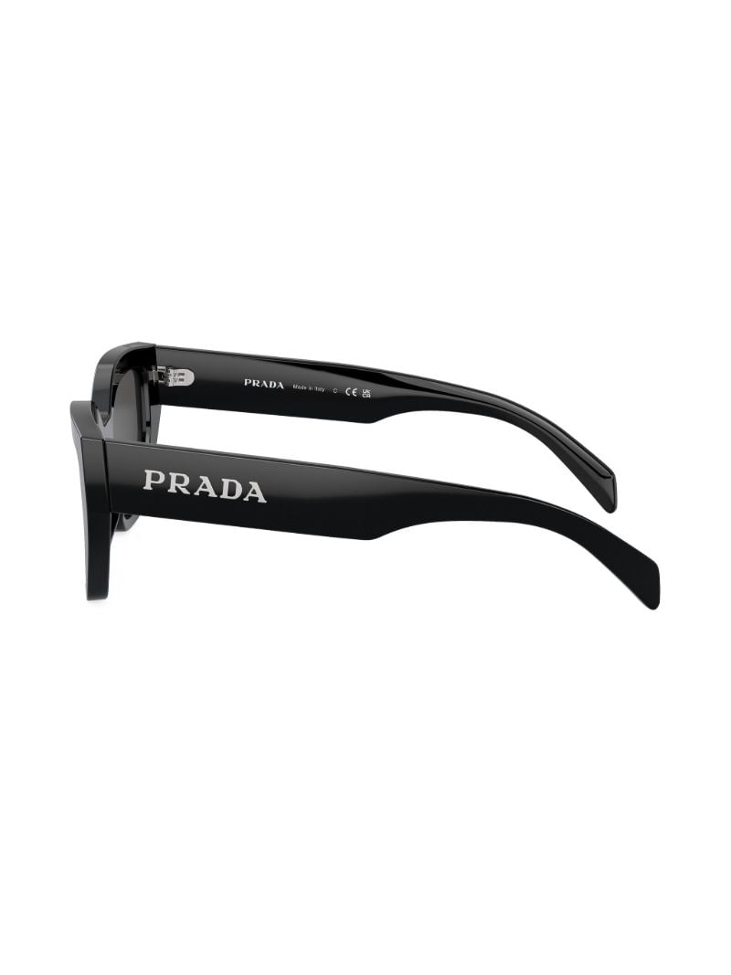 Black Cat-eye Sunglasses