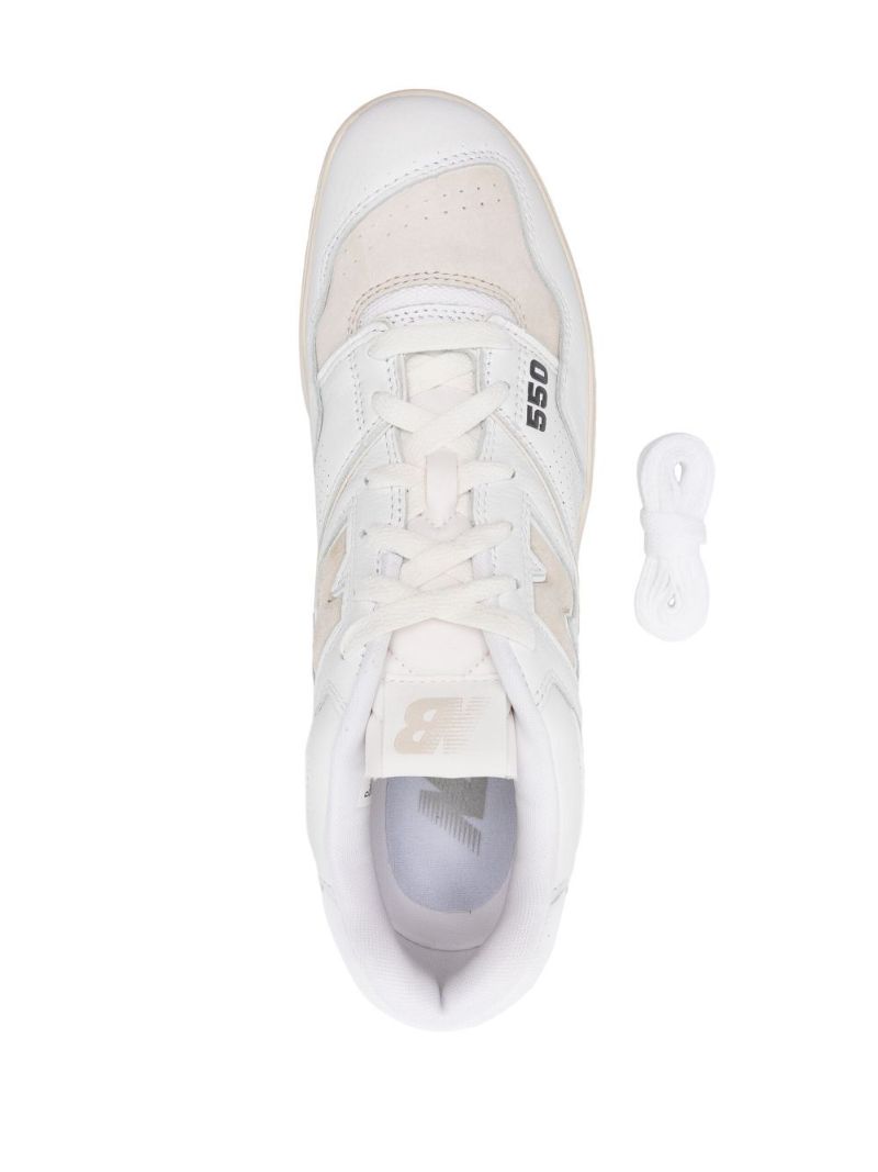 550 Sneakers
