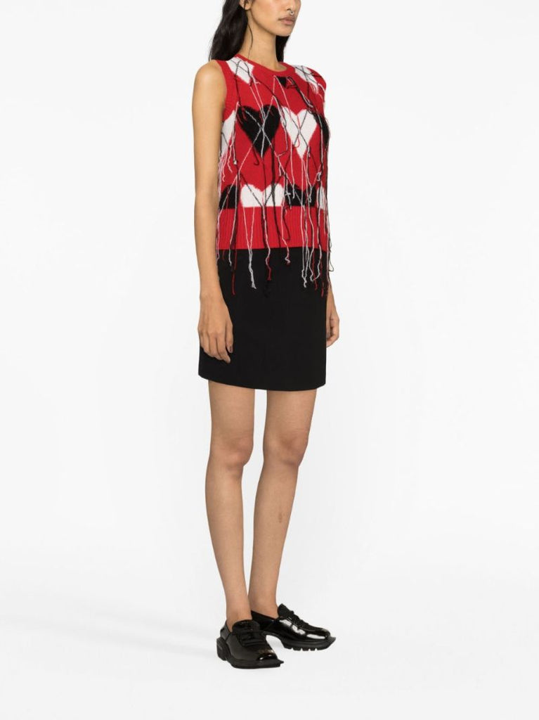 Red Guddle Knit Frayed Vest