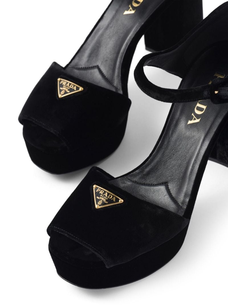 Black Plateau 95 Velvet Sandals