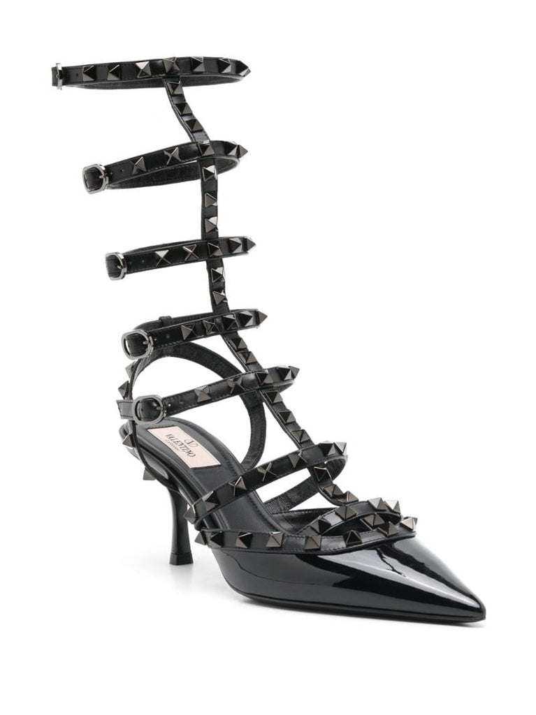 Black Rockstud Leather Pumps