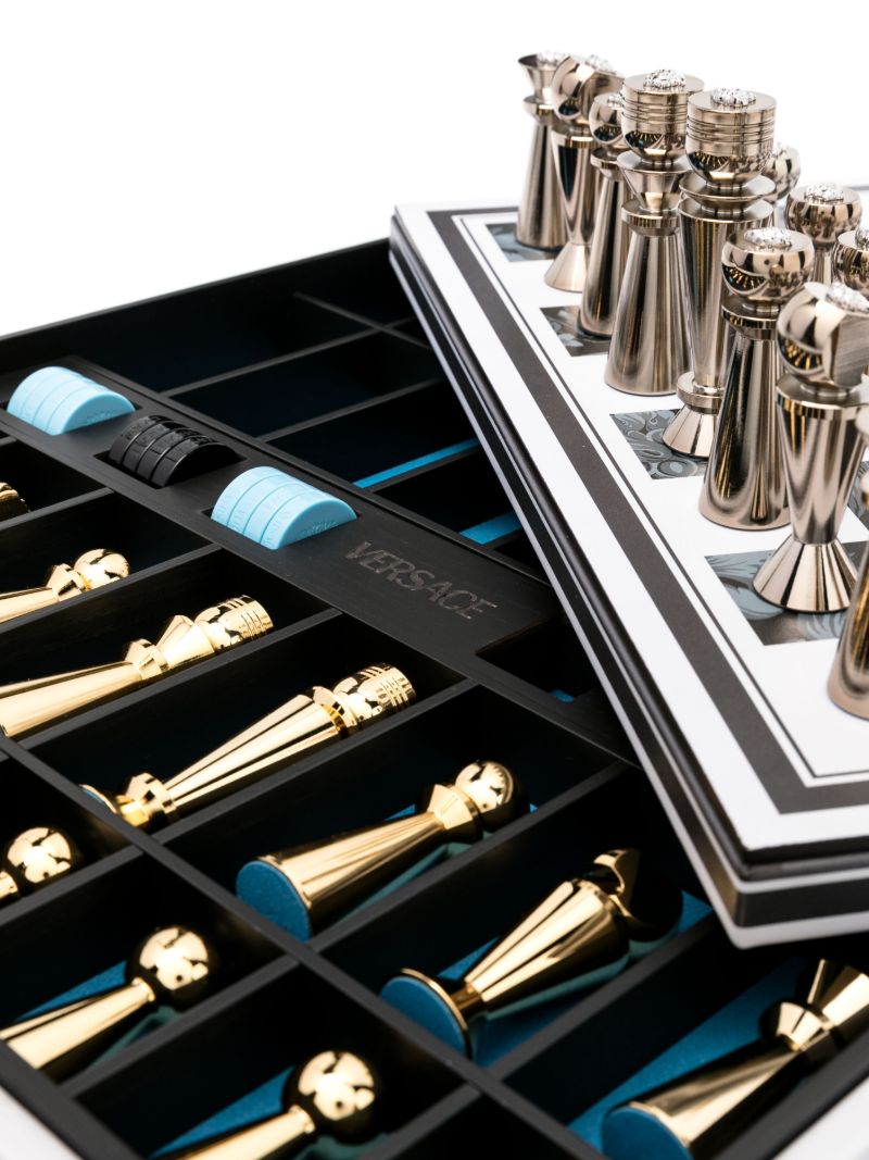 Black Barocco-print Wood Chess Set