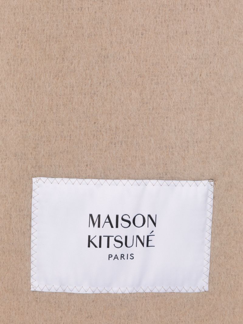 Neutral Logo Patch Wool-blend Scarf