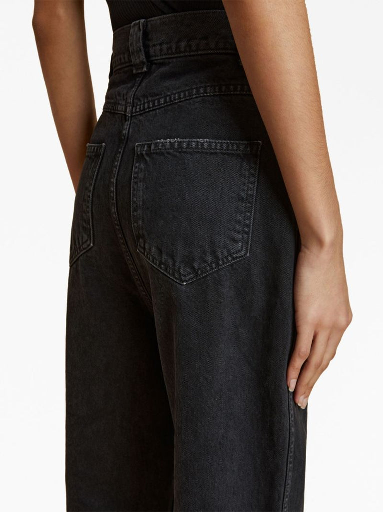 The Albi Tapered Jeans