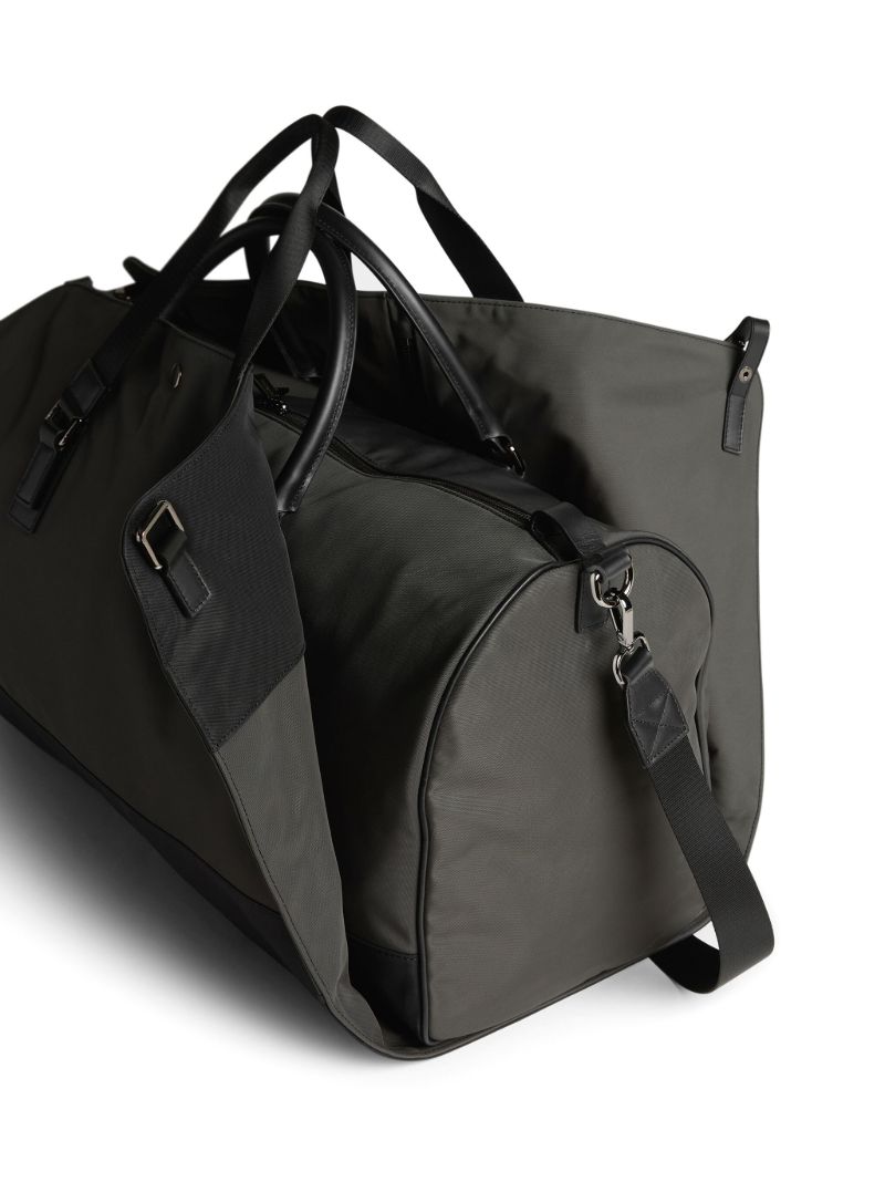 Black Logo-detail Duffle Bag