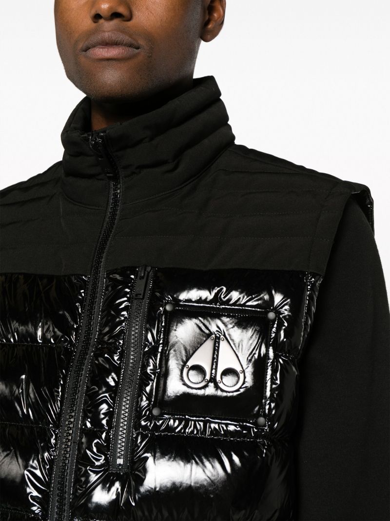 Black Quilted Zipped Gilet