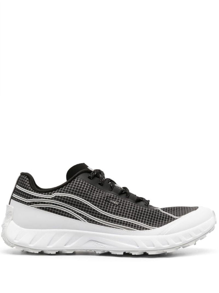 Black 002 Lace-up Performance Sneakers