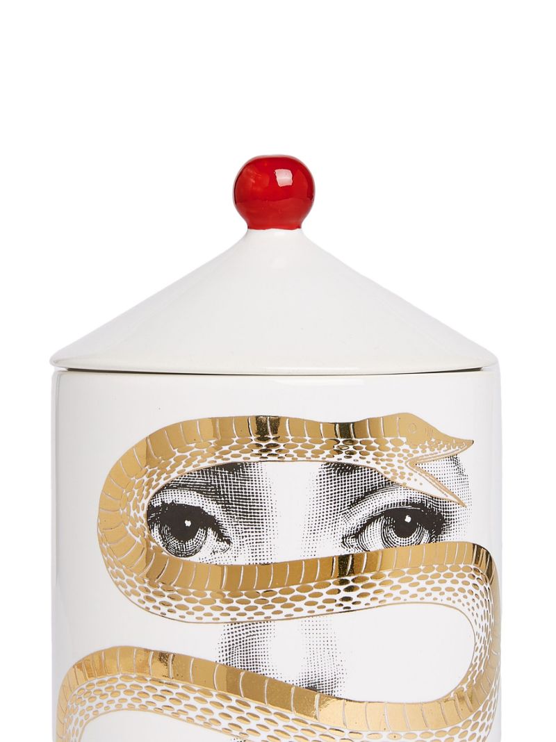 White Se Poi Scented Candle