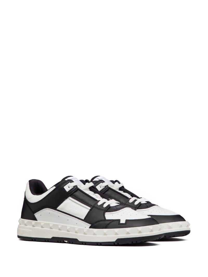 Black Freedots Leather Sneakers